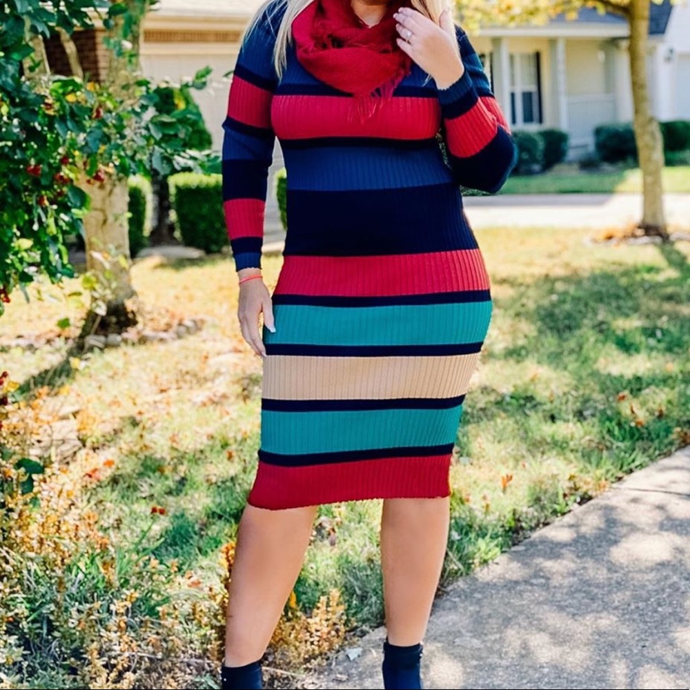 NY&C sweater form fitting dress! 🔥